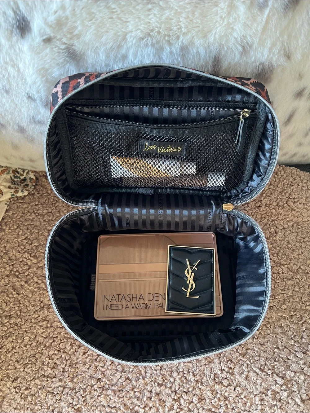 Victoria's Secret Black & Dusty Rose Leopard Print Cosmetic Case